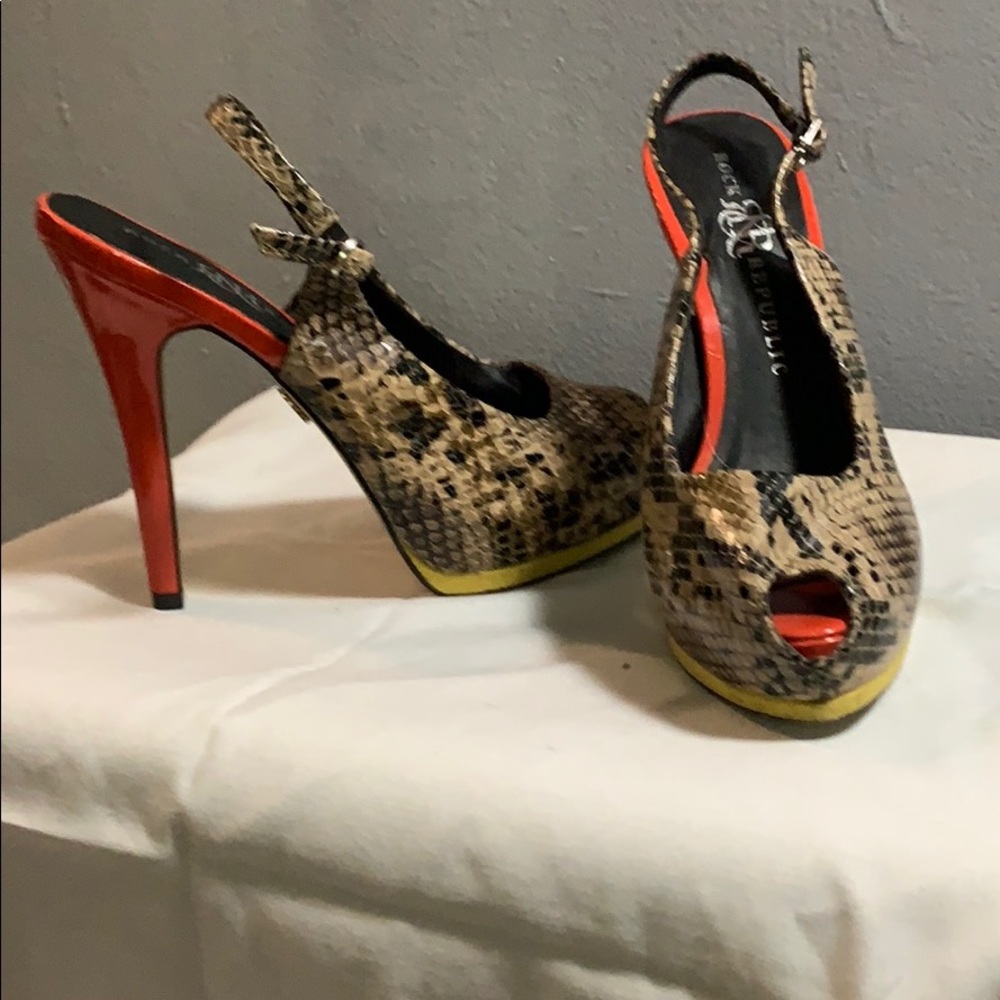 Rock & Republic snakeskin heels
